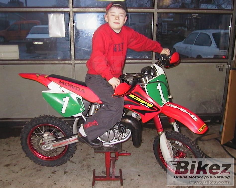 Big nymous user. cr 80 r picture and wallpaper from Bikez.com